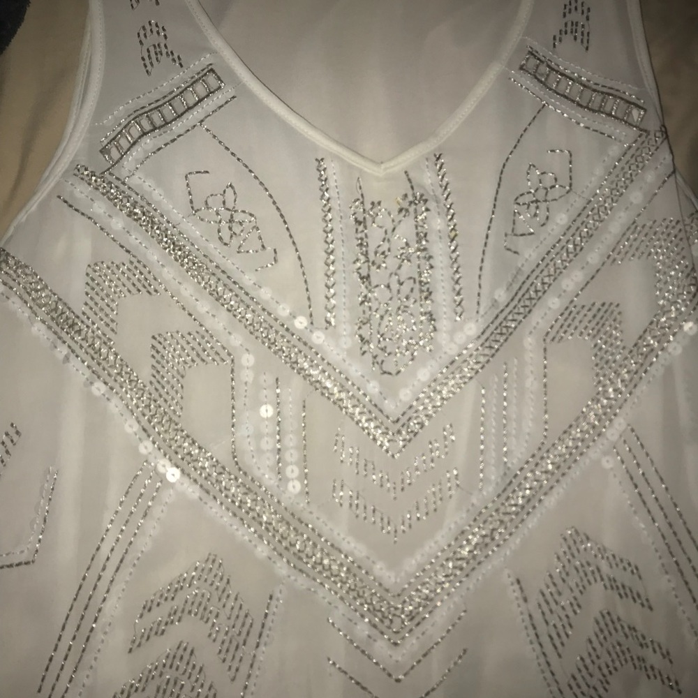 Tank - Picture 2 of 2